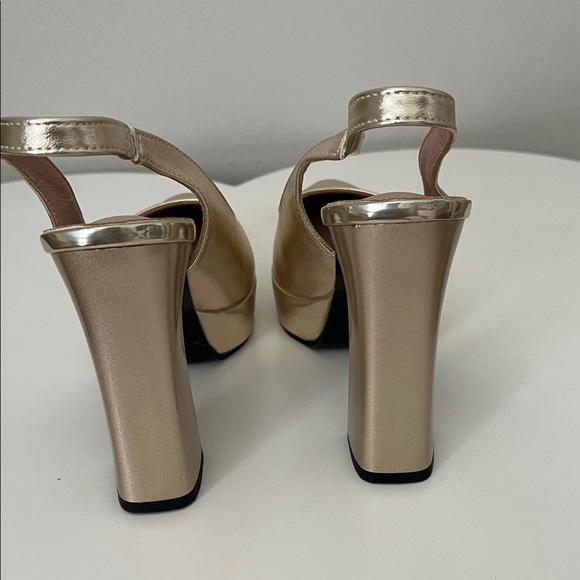 Chic Gold Platform Slingback Heels - Picture 3 of 10